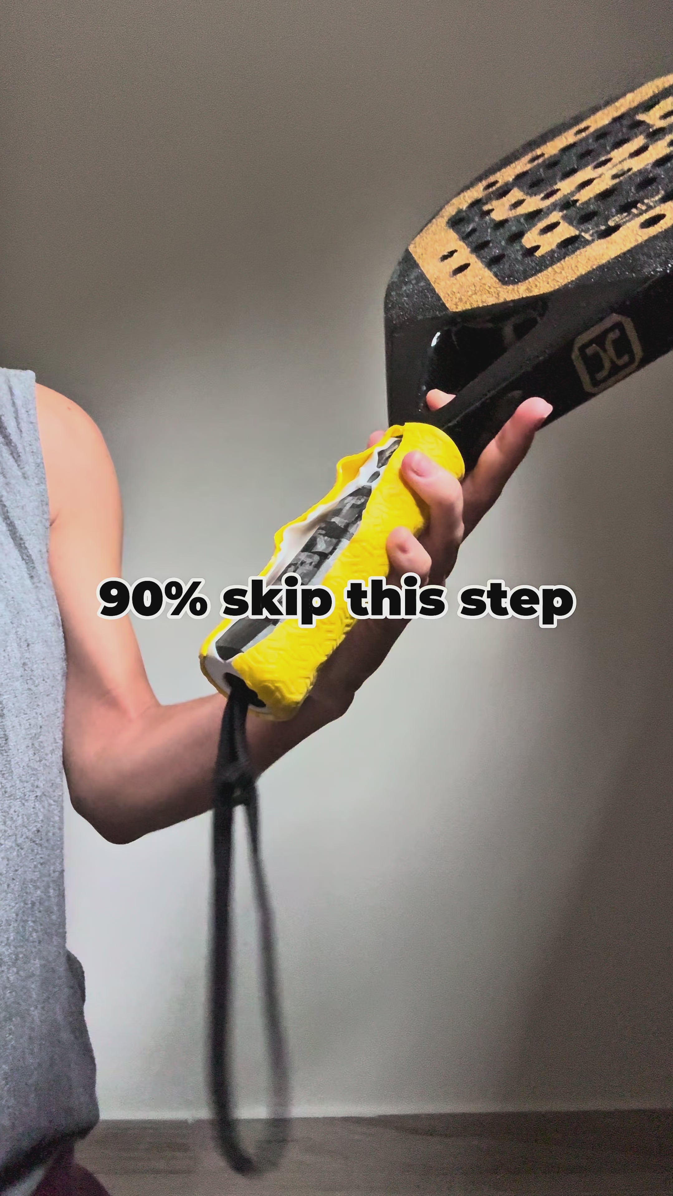 Cómo colocar el undergrip Helix Pro Invicta con el overgrip